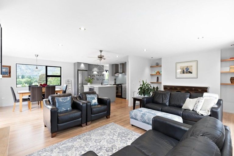 Photo of property in 289 Riverbank Road, Wanaka, 9382