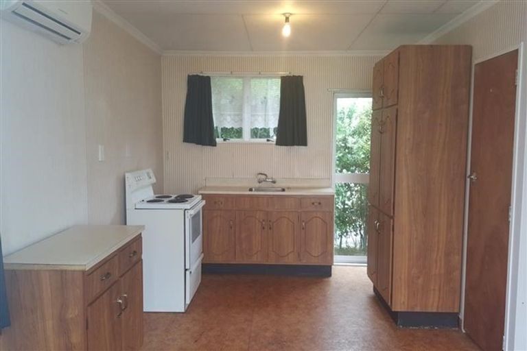 Photo of property in 36-38 Seaforth Avenue, Milson, Palmerston North, 4414