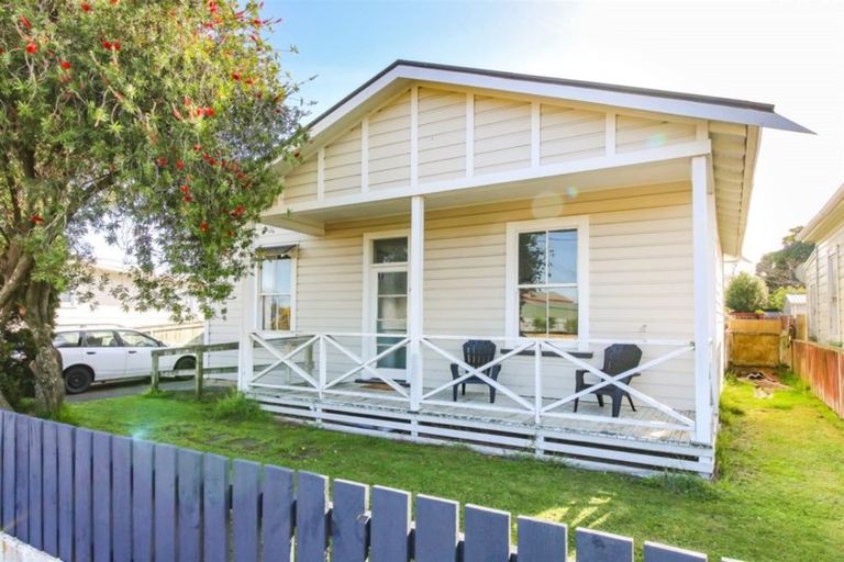 Photo of property in 3 Mahoney Street, Whanganui East, Whanganui, 4500