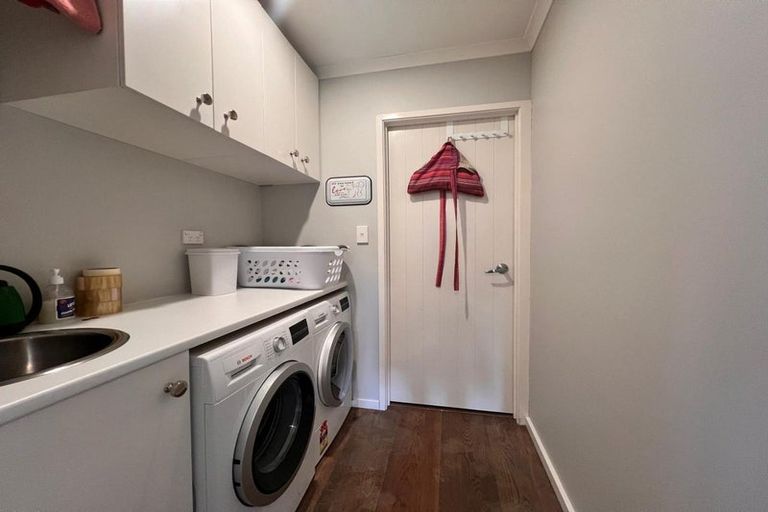 Photo of property in 4 Aufidius Place, Pukekohe, 2120