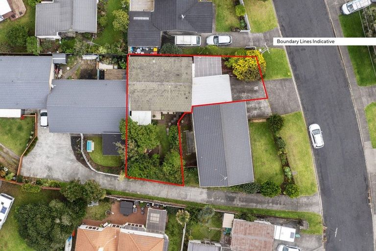 Photo of property in 2/4 Beach Road, Orewa, 0931