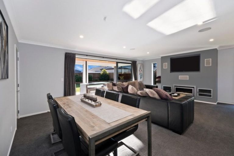 Photo of property in 98 Strauss Drive, Rolleston, 7614