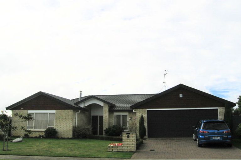 Photo of property in 5 San Vito Place, Paraparaumu Beach, Paraparaumu, 5032