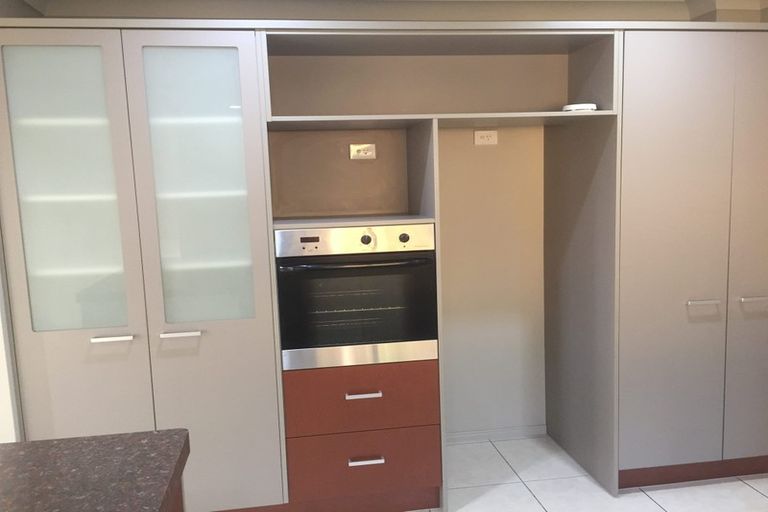 Photo of property in 66 Blackwood Drive, Wattle Downs, Auckland, 2103