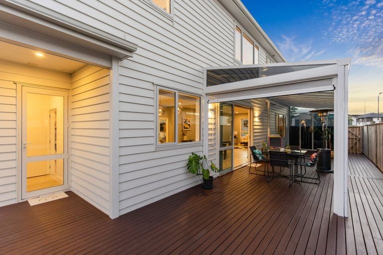 Photo of property in 47 Johns Creek Crescent, Silverdale, 0932