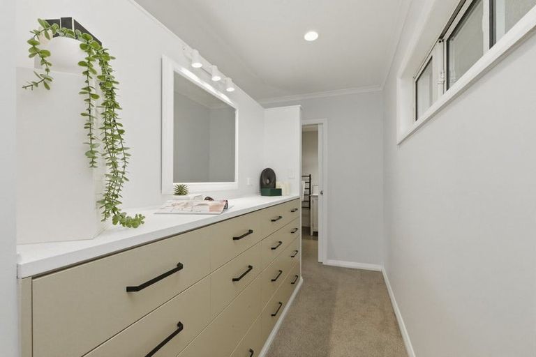 Photo of property in 48 Contour Avenue, Pyes Pa, Tauranga, 3112