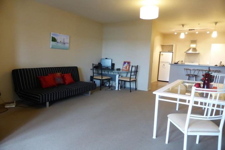 Photo of property in 2/42 Constable Street, Newtown, Wellington, 6021