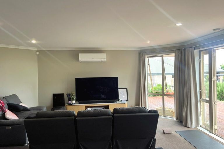 Photo of property in 42 Heathfield Avenue, Huntington, Hamilton, 3210