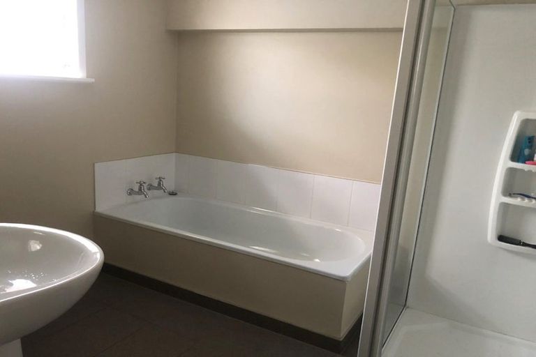 Photo of property in 46 Waimea West Road, Brightwater, 7022