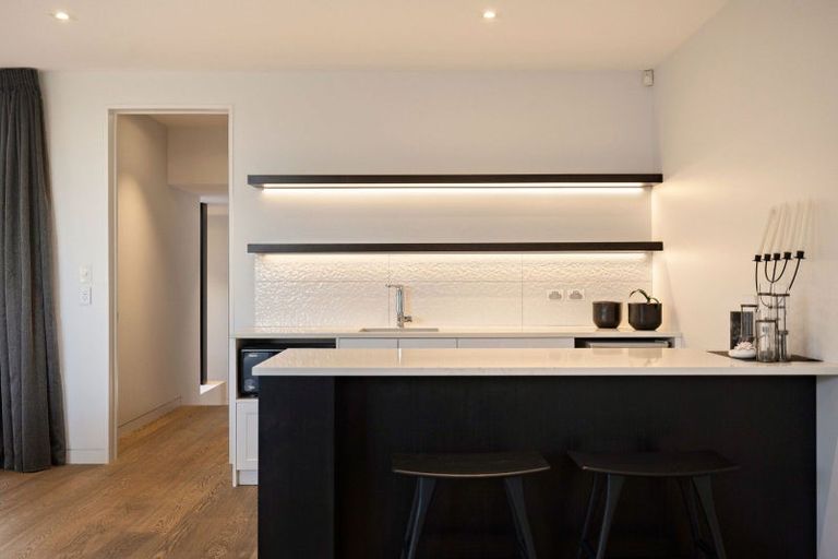 Photo of property in 6 Bloxham Lane, Lake Hayes, Queenstown, 9371