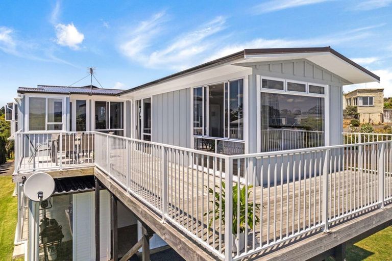 Photo of property in 499 Grahams Beach Road, Manukau Heads, Waiuku, 2684