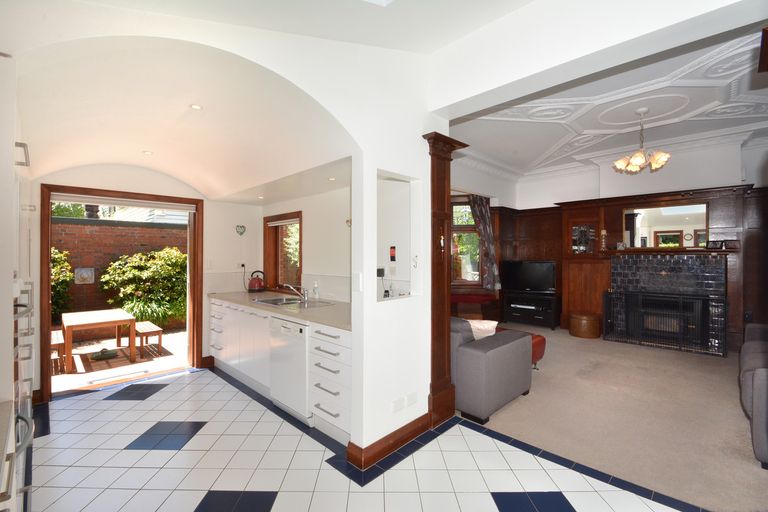 Photo of property in 6 Mcgeorge Avenue, Mornington, Dunedin, 9011