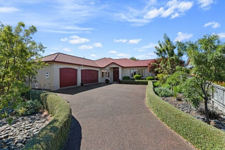 Photo of property in 28 Grace Avenue, Rototuna North, Hamilton, 3210