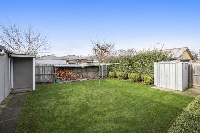 Photo of property in 21 Brent Place, Papanui, Christchurch, 8053