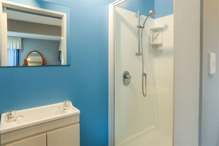 Photo of property in 98 Te Haumi Drive, Paihia, 0200