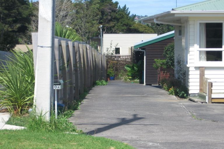 Photo of property in 2/210 Manuka Road, Bayview, Auckland, 0629