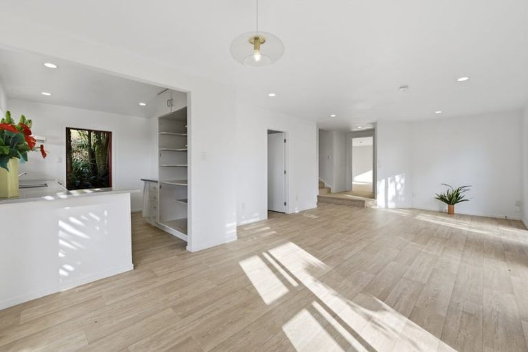 Photo of property in 251 Reid Road, Papamoa, Te Puke, 3187