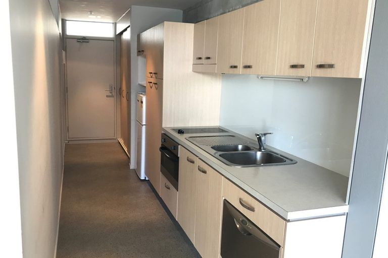 Photo of property in 1/143g Carlton Gore Road, Newmarket, Auckland, 1023