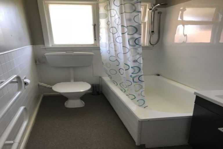 Photo of property in 79b Memorial Avenue, Ilam, Christchurch, 8053