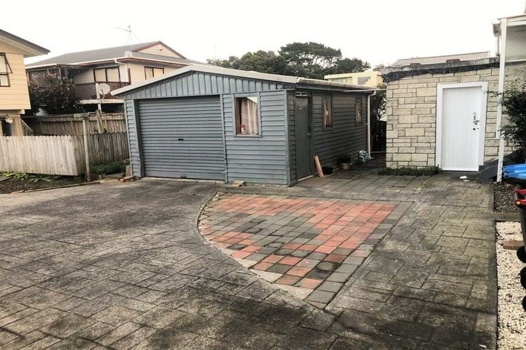 Photo of property in 1380a Dominion Road, Mount Roskill, Auckland, 1041