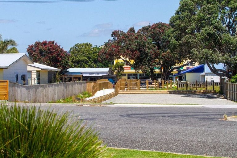 Photo of property in 53a Hillview Road, Waihi Beach, 3611