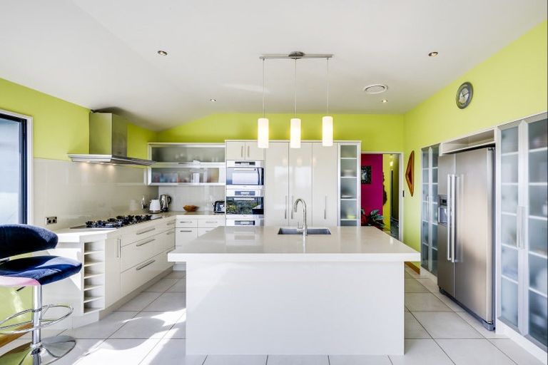 Photo of property in 48 Mclean Road, Havelock North, 4294