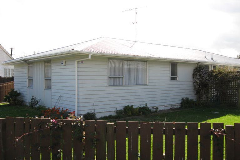 Photo of property in 117 Waiwhetu Road, Waterloo, Lower Hutt, 5011