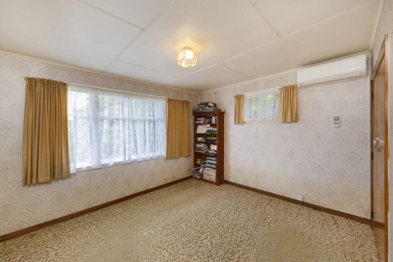 Photo of property in 14 Dorset Crescent, Hokowhitu, Palmerston North, 4410