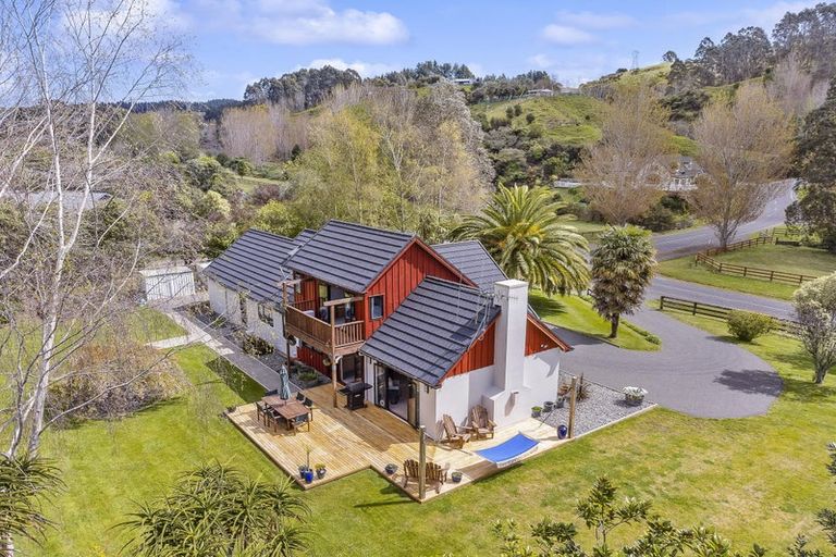 Photo of property in 72 Maui Pomare Road, Nikau Valley, Paraparaumu, 5032