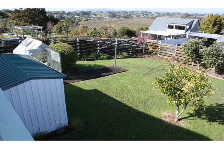 Photo of property in 80 West View Crescent, Onerahi, Whangarei, 0110