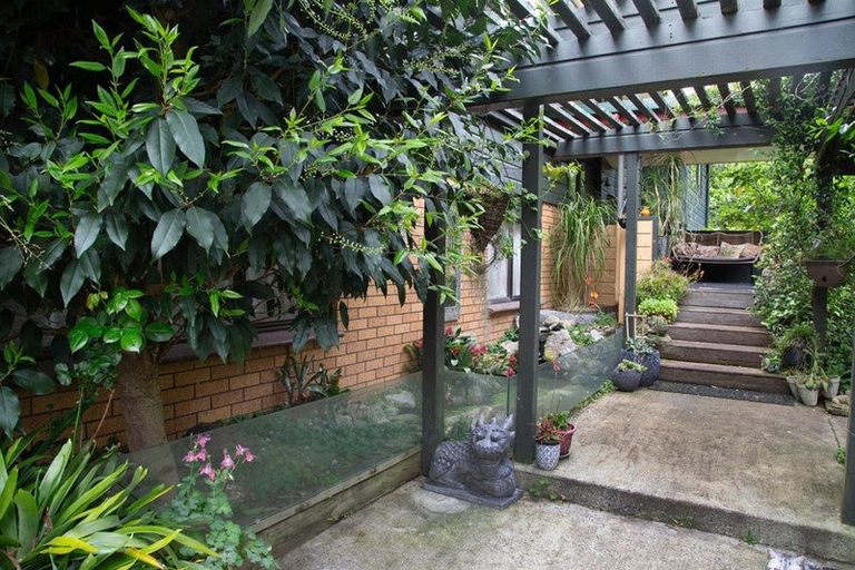 Photo of property in 32 Kimihia Road, Huntly, 3700