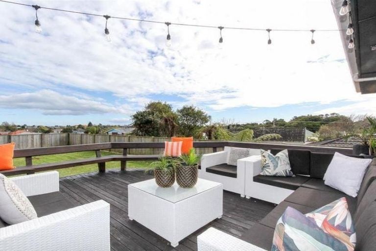 Photo of property in 65 Tarahua Road, Welbourn, New Plymouth, 4310