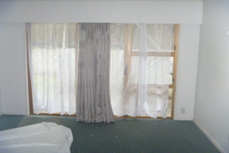 Photo of property in 27 Mack Place, Red Hill, Papakura, 2110