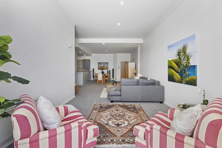 Photo of property in 13/37 Majoribanks Street, Mount Victoria, Wellington, 6011