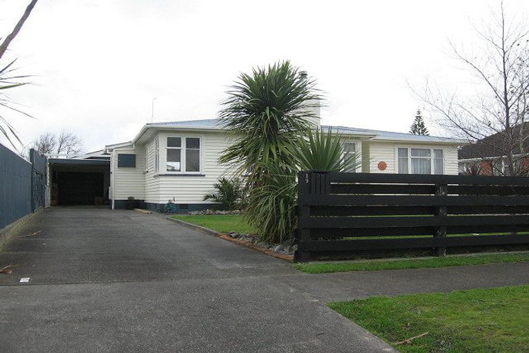 Photo of property in 19 Montgomery Street, Feilding, 4702