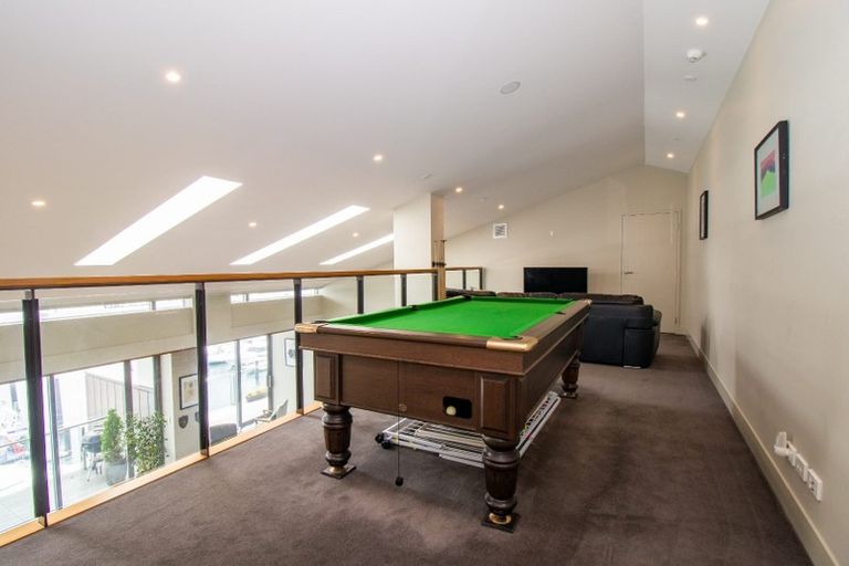 Photo of property in Clyde Quay Wharf, 3b/5 Clyde Quay Wharf, Te Aro, Wellington, 6011