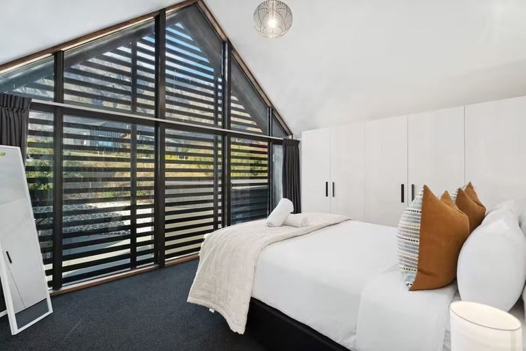 Photo of property in 27d Falconer Rise, Jacks Point, Queenstown, 9371