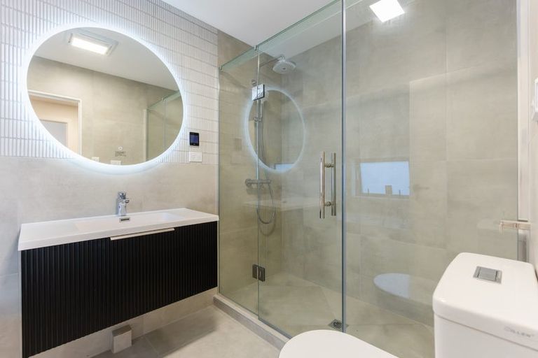 Photo of property in 47c Hastings Road, Mairangi Bay, Auckland, 0630