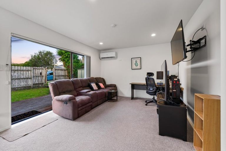 Photo of property in 3/30 Daytona Road, Henderson, Auckland, 0610