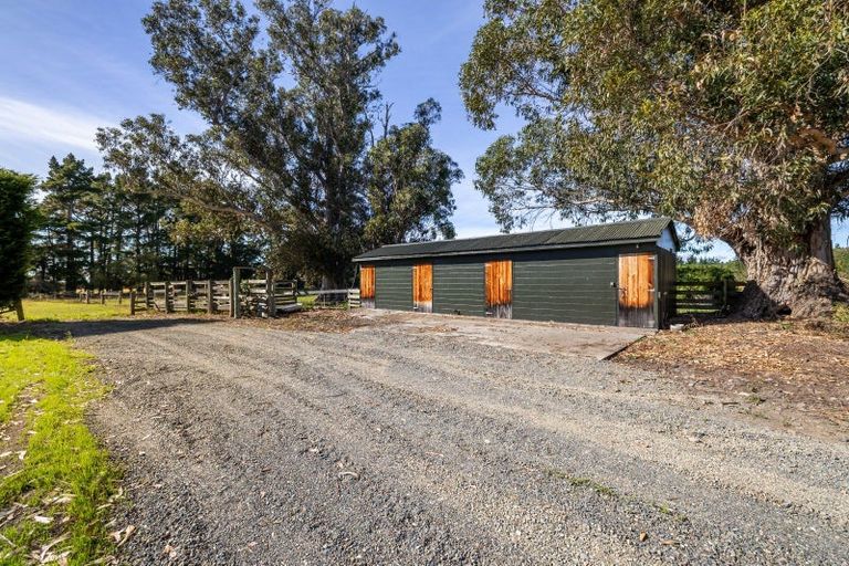 Photo of property in 179 Lawcocks Road, Amberley, 7481