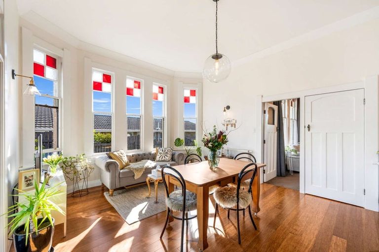 Photo of property in 6 Kerwood Place, Gore, 9710