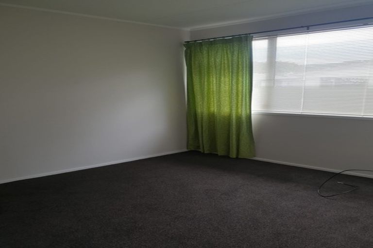 Photo of property in 28b Cypress Grove, Paraparaumu, 5032