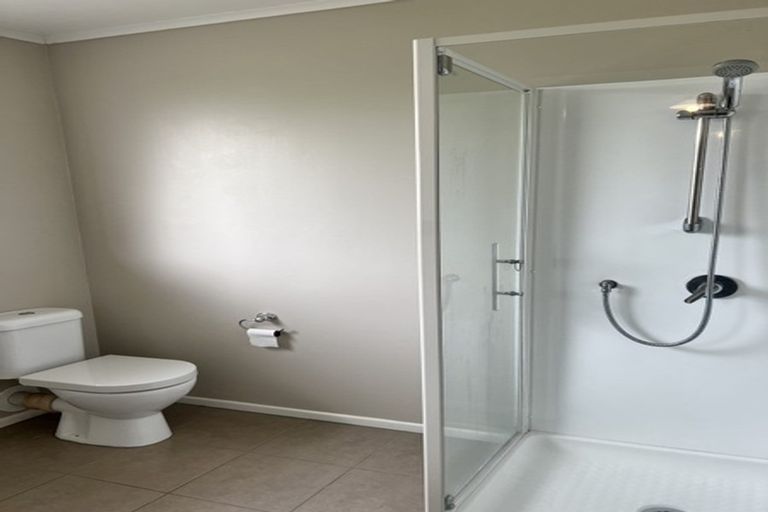Photo of property in 92 Ti Rakau Drive, Pakuranga, Auckland, 2010