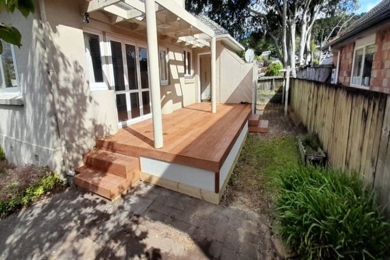 Photo of property in 16 Valley Road, Pukekohe, 2120