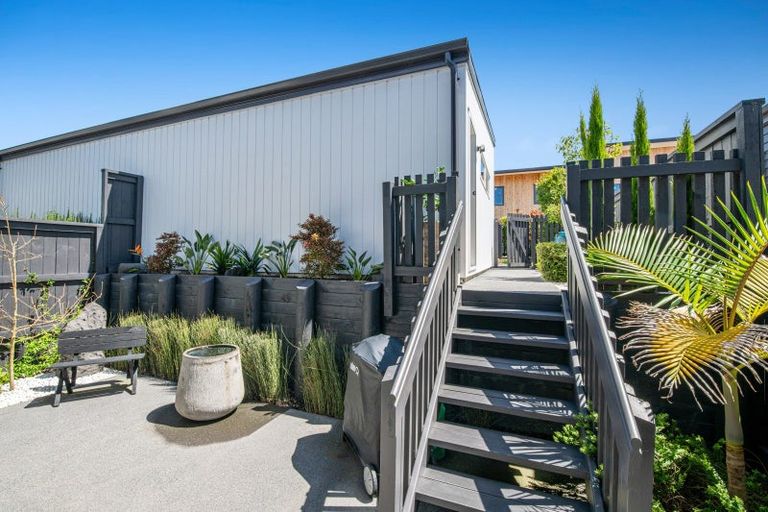 Photo of property in 169 Millwater Parkway, Silverdale, 0932