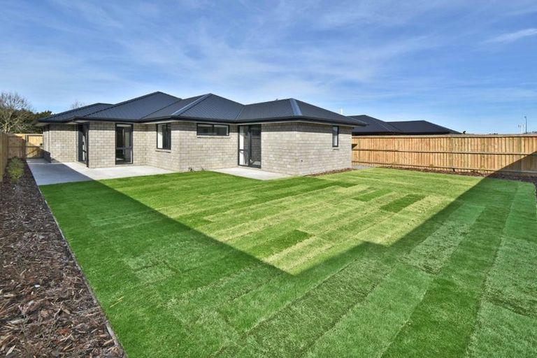 Photo of property in 100 Chinnerys Road, Woodend, 7610