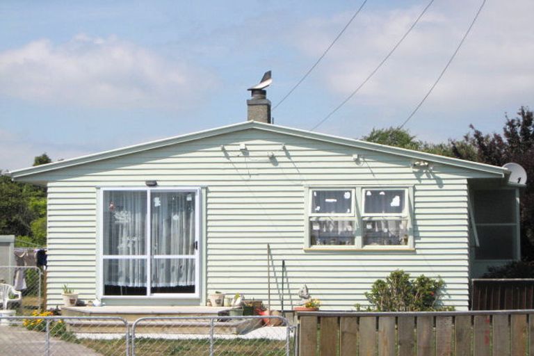 Photo of property in 12 Doreen Street, Aranui, Christchurch, 8061