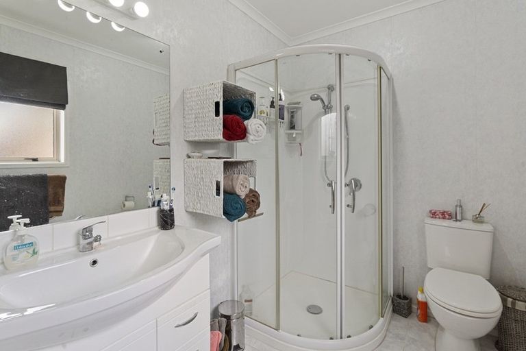 Photo of property in 13 Hastings Place, Hamilton Lake, Hamilton, 3204