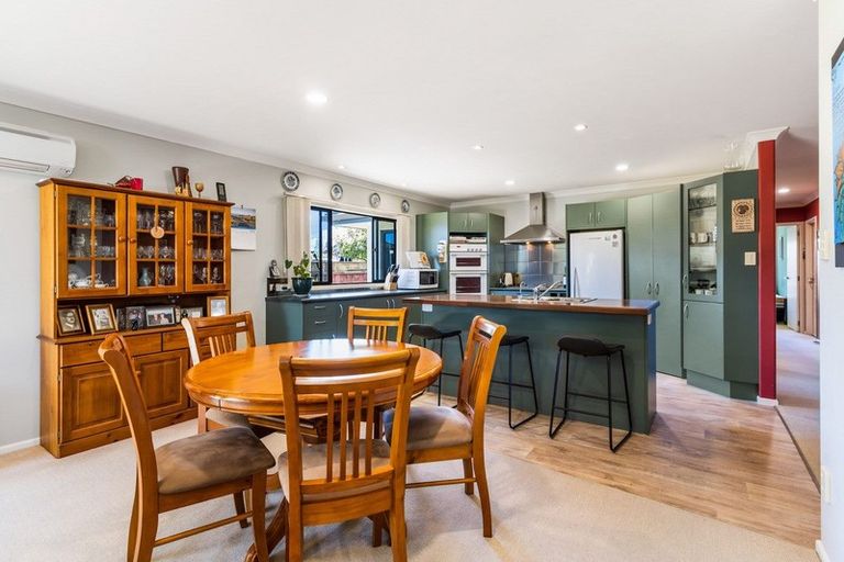 Photo of property in 1 Marchignal Street, Coastlands, Whakatane, 3120