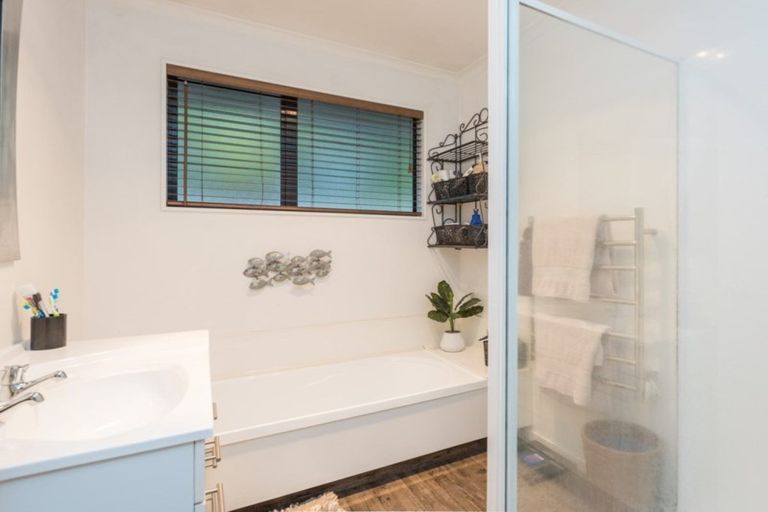 Photo of property in 17 Duffy Place, Stoke, Nelson, 7011